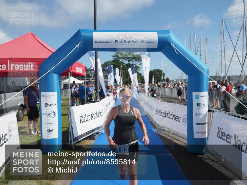 17.08.2025 - KN Förde Triathlon 2025 MichiJ http://msf.ph/oto/8595814 17.08.2025 10:39:56 Laufen 183 meine-sportfotos.de