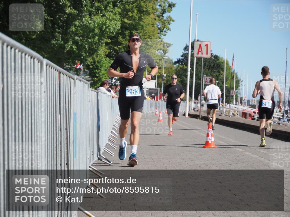 17.08.2025 - KN Förde Triathlon 2025 KatJ http://msf.ph/oto/8595815 17.08.2025 11:43:34 Laufen 263, 281 meine-sportfotos.de