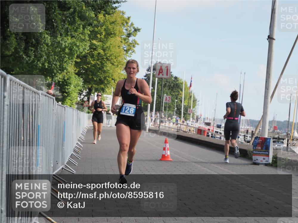 17.08.2025 - KN Förde Triathlon 2025 KatJ http://msf.ph/oto/8595816 17.08.2025 10:24:57 Laufen 128 meine-sportfotos.de