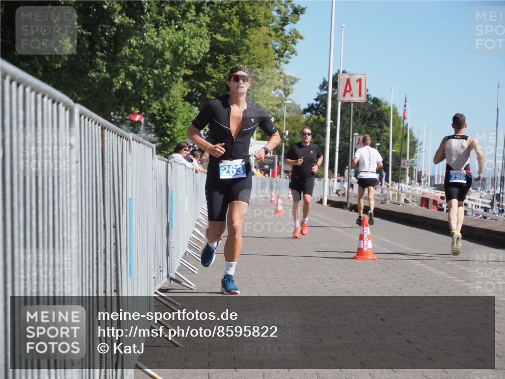 17.08.2025 - KN Förde Triathlon 2025 KatJ http://msf.ph/oto/8595822 17.08.2025 11:43:34 Laufen 263, 281 meine-sportfotos.de