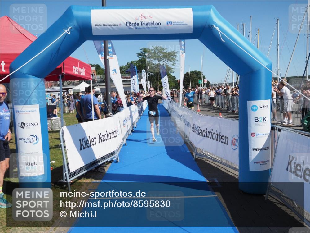 17.08.2025 - KN Förde Triathlon 2025 MichiJ http://msf.ph/oto/8595830 17.08.2025 12:04:50 Laufen 387 meine-sportfotos.de
