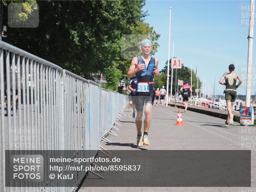 17.08.2025 - KN Förde Triathlon 2025 KatJ http://msf.ph/oto/8595837 17.08.2025 13:41:03 Laufen 501, 525 meine-sportfotos.de