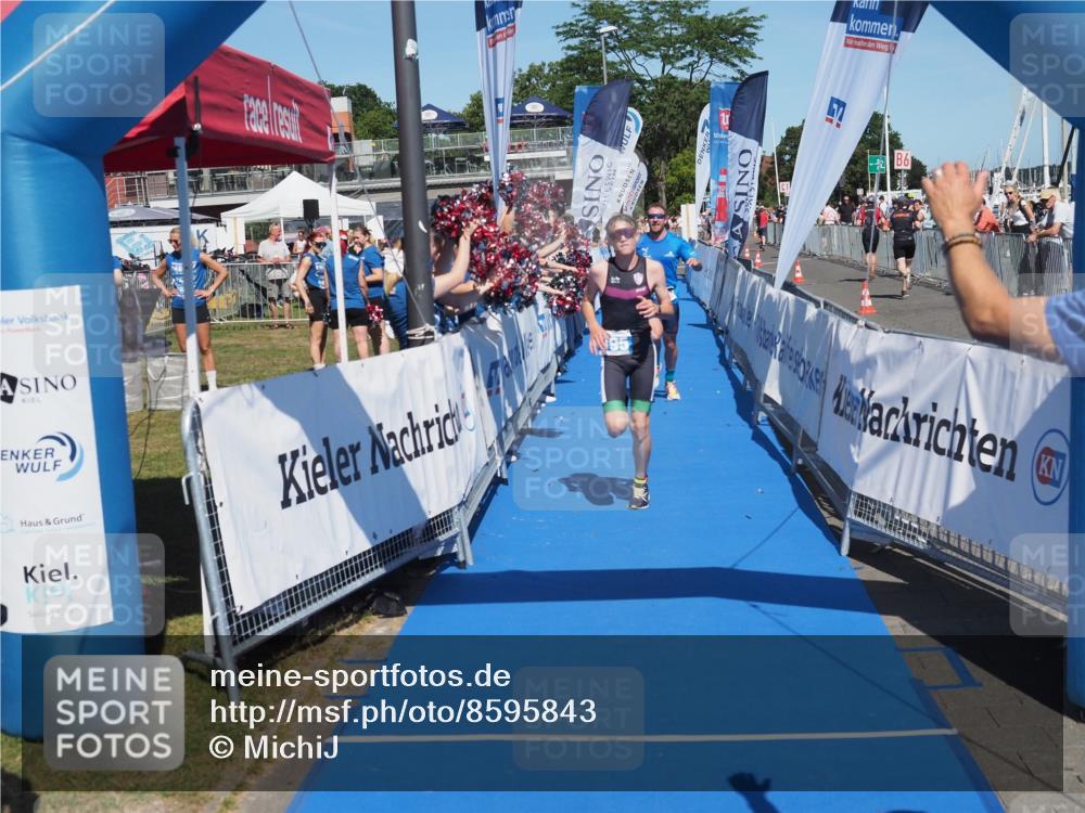 17.08.2025 - KN Förde Triathlon 2025 MichiJ http://msf.ph/oto/8595843 17.08.2025 13:57:03 Laufen 395, 476, 500 meine-sportfotos.de