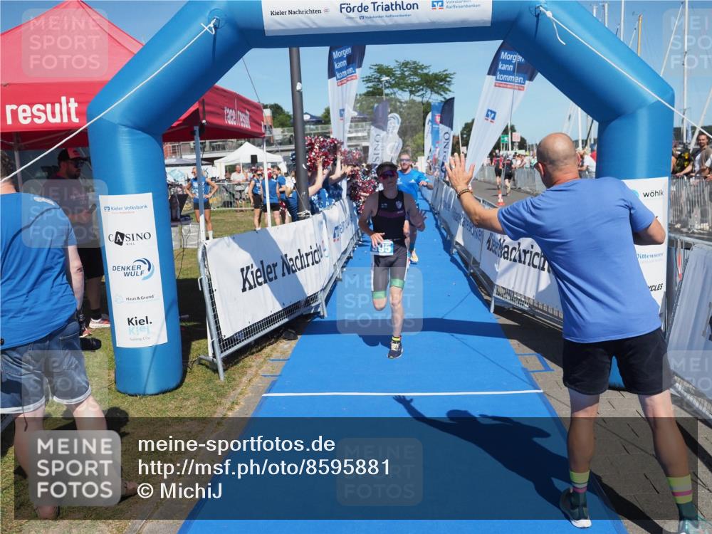 17.08.2025 - KN Förde Triathlon 2025 MichiJ http://msf.ph/oto/8595881 17.08.2025 13:57:03 Laufen 395, 476, 500 meine-sportfotos.de