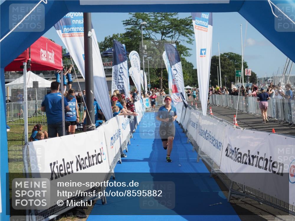 17.08.2025 - KN Förde Triathlon 2025 MichiJ http://msf.ph/oto/8595882 17.08.2025 10:40:10 Laufen 234 meine-sportfotos.de