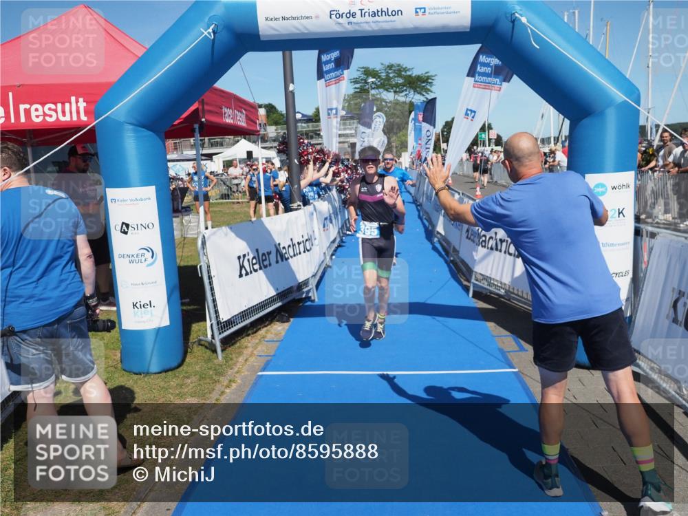 17.08.2025 - KN Förde Triathlon 2025 MichiJ http://msf.ph/oto/8595888 17.08.2025 13:57:03 Laufen 395, 476, 500 meine-sportfotos.de