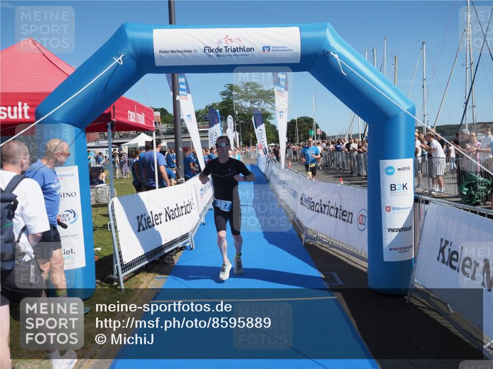 17.08.2025 - KN Förde Triathlon 2025 MichiJ http://msf.ph/oto/8595889 17.08.2025 12:04:51 Laufen 387 meine-sportfotos.de