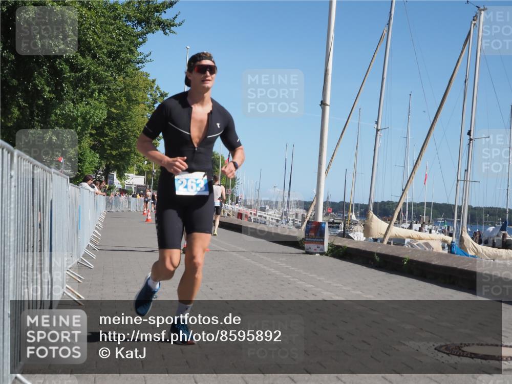17.08.2025 - KN Förde Triathlon 2025 KatJ http://msf.ph/oto/8595892 17.08.2025 11:43:36 Laufen 263, 281 meine-sportfotos.de