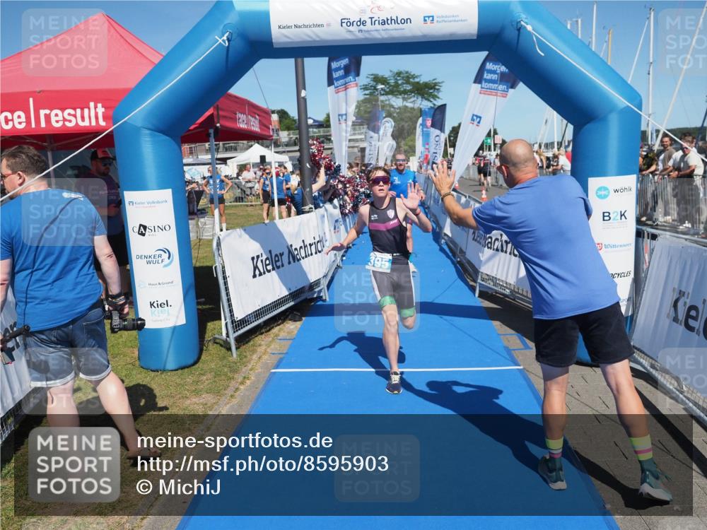 17.08.2025 - KN Förde Triathlon 2025 MichiJ http://msf.ph/oto/8595903 17.08.2025 13:57:04 Laufen 395, 476 meine-sportfotos.de