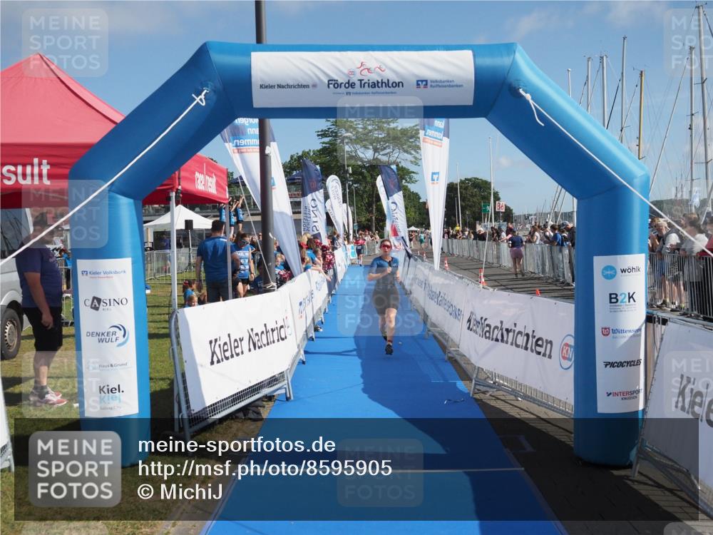17.08.2025 - KN Förde Triathlon 2025 MichiJ http://msf.ph/oto/8595905 17.08.2025 10:40:11 Laufen 234 meine-sportfotos.de