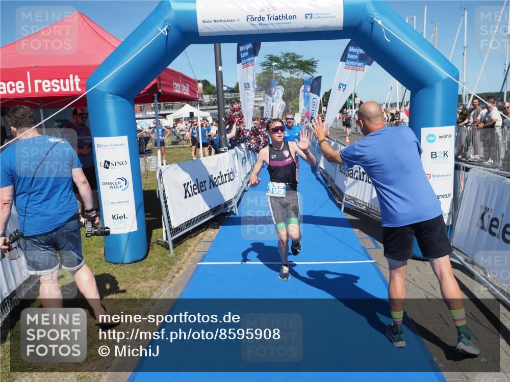 17.08.2025 - KN Förde Triathlon 2025 MichiJ http://msf.ph/oto/8595908 17.08.2025 13:57:04 Laufen 395, 476 meine-sportfotos.de