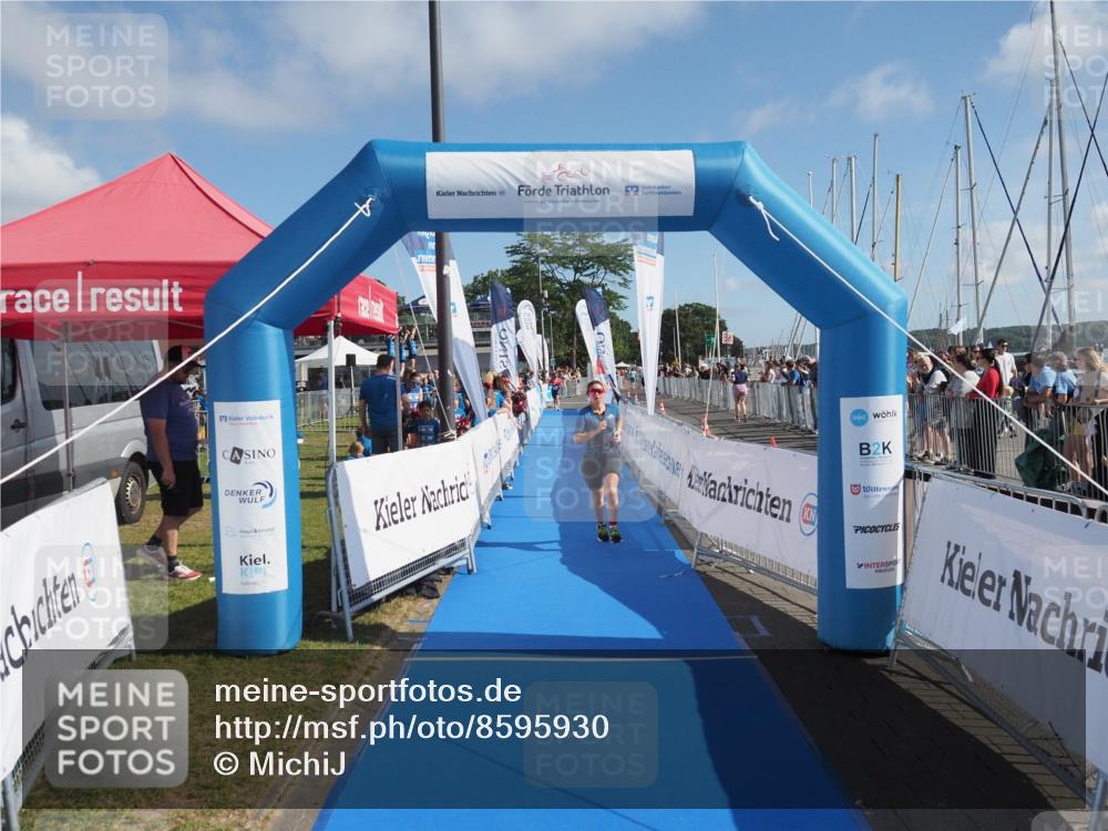 17.08.2025 - KN Förde Triathlon 2025 MichiJ http://msf.ph/oto/8595930 17.08.2025 10:40:12 Laufen 234 meine-sportfotos.de