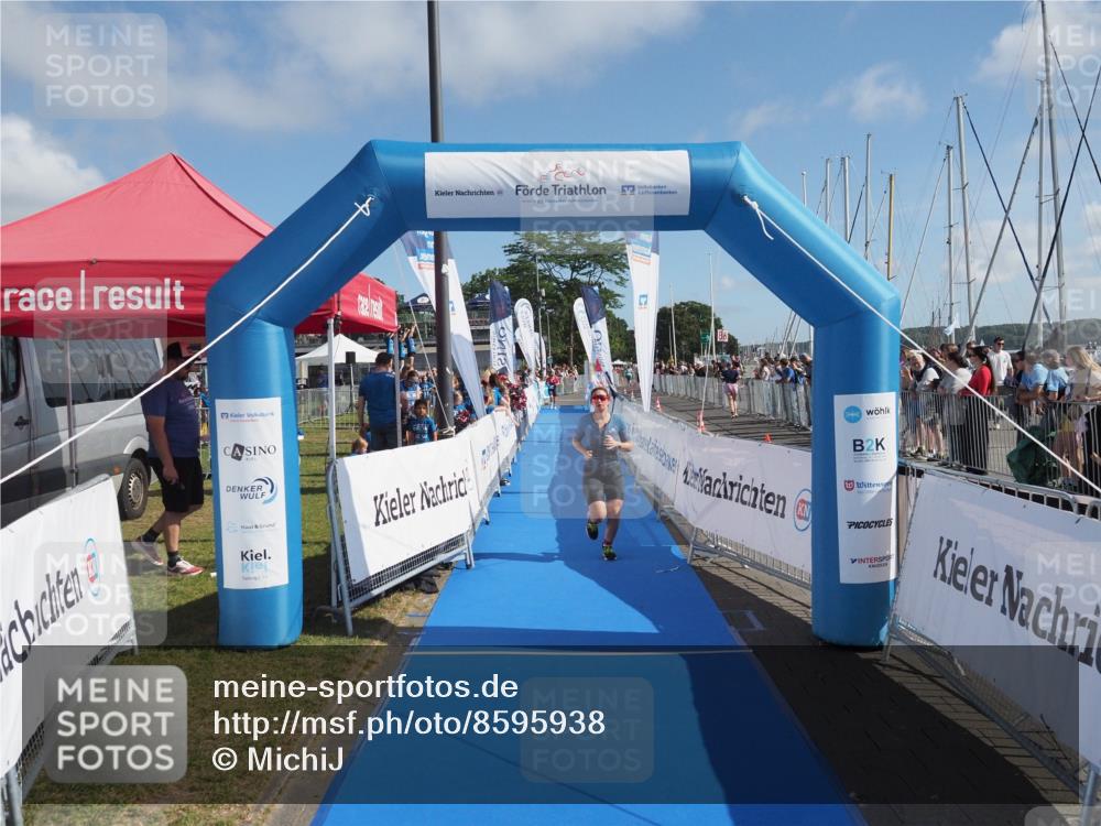 17.08.2025 - KN Förde Triathlon 2025 MichiJ http://msf.ph/oto/8595938 17.08.2025 10:40:12 Laufen 234 meine-sportfotos.de