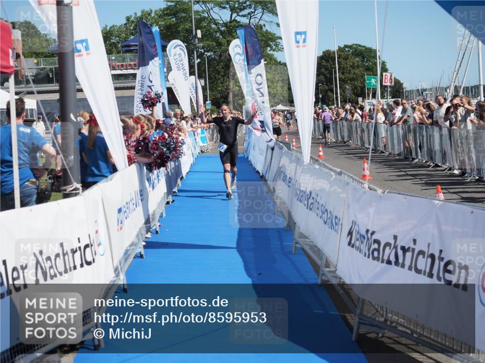 17.08.2025 - KN Förde Triathlon 2025 MichiJ http://msf.ph/oto/8595953 17.08.2025 12:05:22 Laufen 273 meine-sportfotos.de