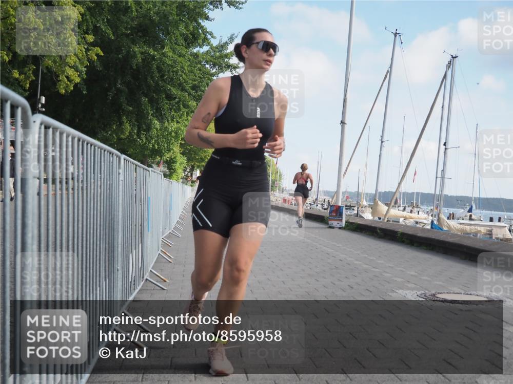 17.08.2025 - KN Förde Triathlon 2025 KatJ http://msf.ph/oto/8595958 17.08.2025 10:25:07 Laufen 200, 248 meine-sportfotos.de
