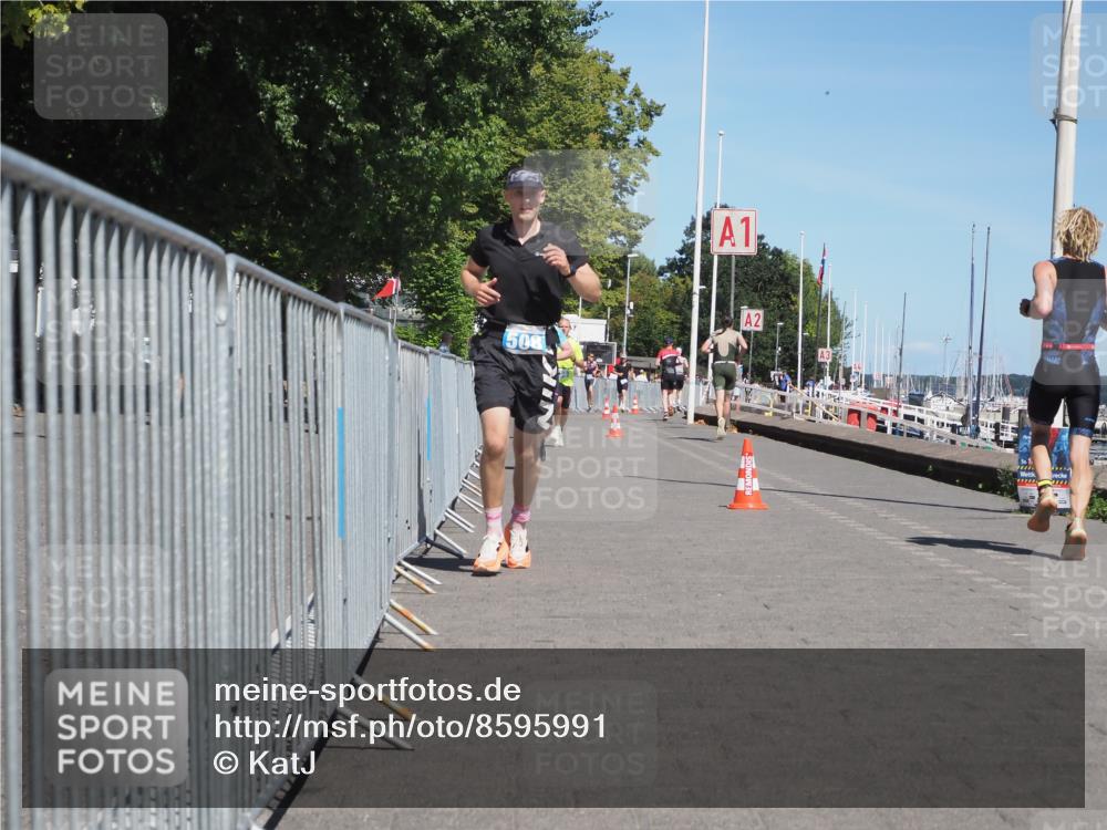 17.08.2025 - KN Förde Triathlon 2025 KatJ http://msf.ph/oto/8595991 17.08.2025 13:41:10 Laufen 456, 508, 519, 525 meine-sportfotos.de