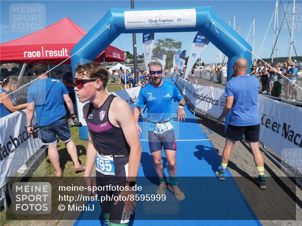 17.08.2025 - KN Förde Triathlon 2025 MichiJ http://msf.ph/oto/8595999 17.08.2025 13:57:06 Laufen 395, 476 meine-sportfotos.de