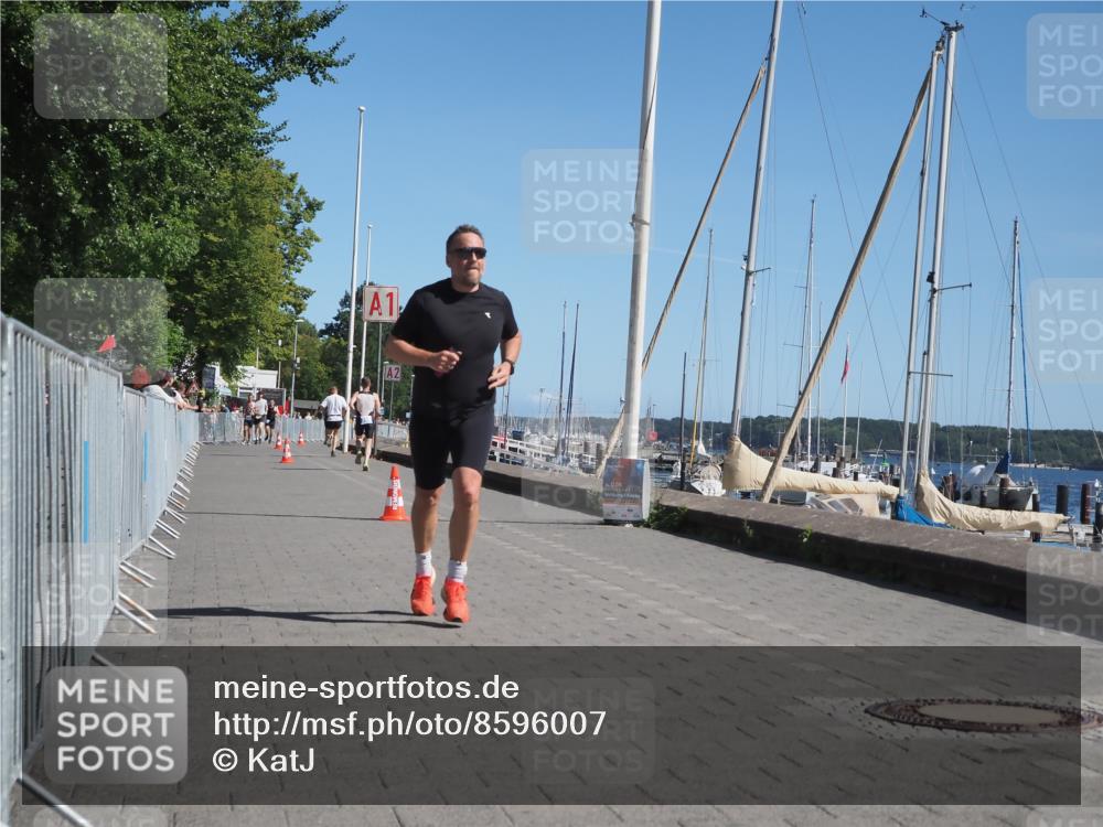 17.08.2025 - KN Förde Triathlon 2025 KatJ http://msf.ph/oto/8596007 17.08.2025 11:43:39 Laufen 263, 281 meine-sportfotos.de