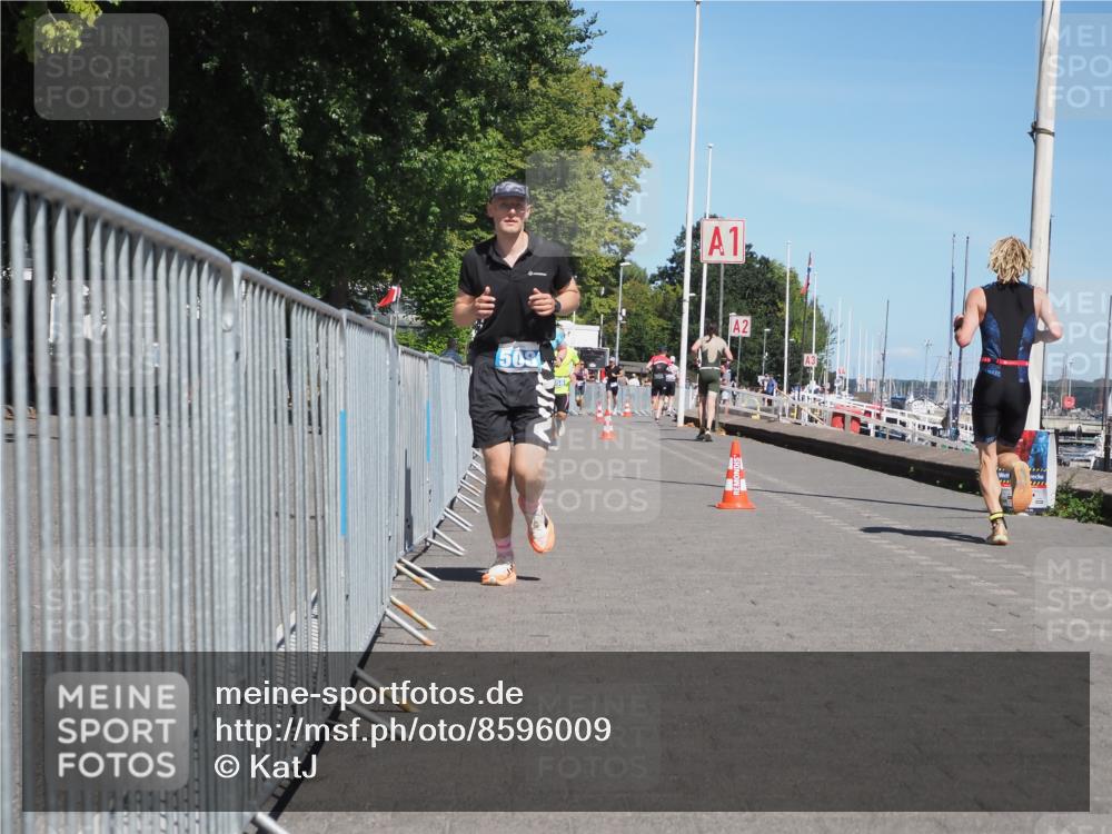 17.08.2025 - KN Förde Triathlon 2025 KatJ http://msf.ph/oto/8596009 17.08.2025 13:41:11 Laufen 456, 508, 519, 525 meine-sportfotos.de