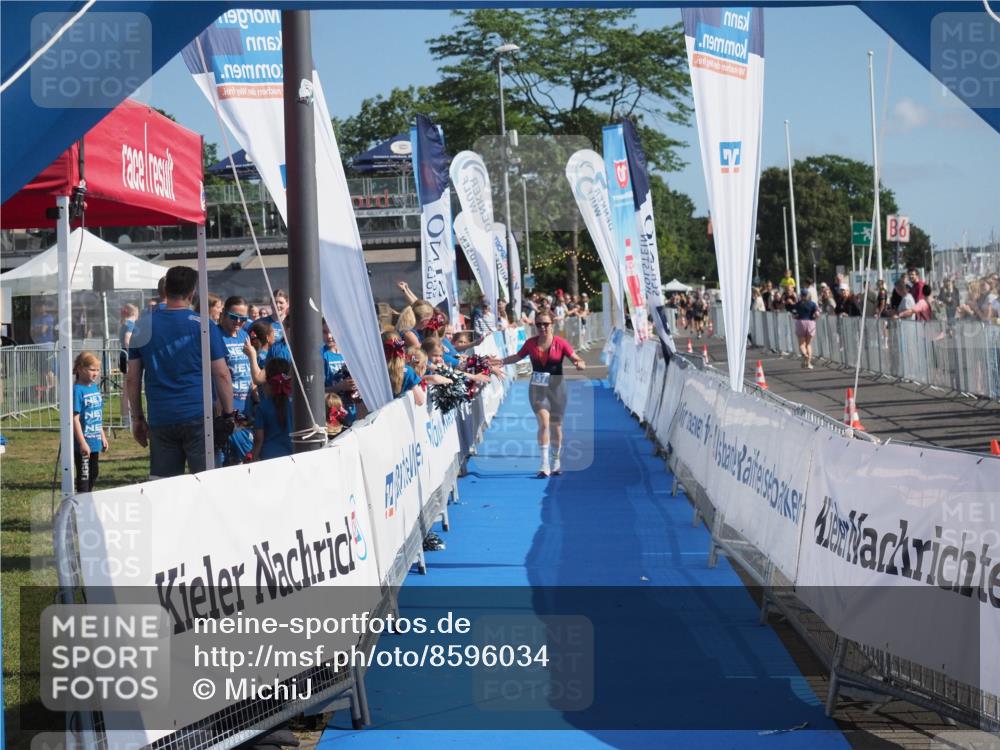 17.08.2025 - KN Förde Triathlon 2025 MichiJ http://msf.ph/oto/8596034 17.08.2025 10:40:19 Laufen 137 meine-sportfotos.de