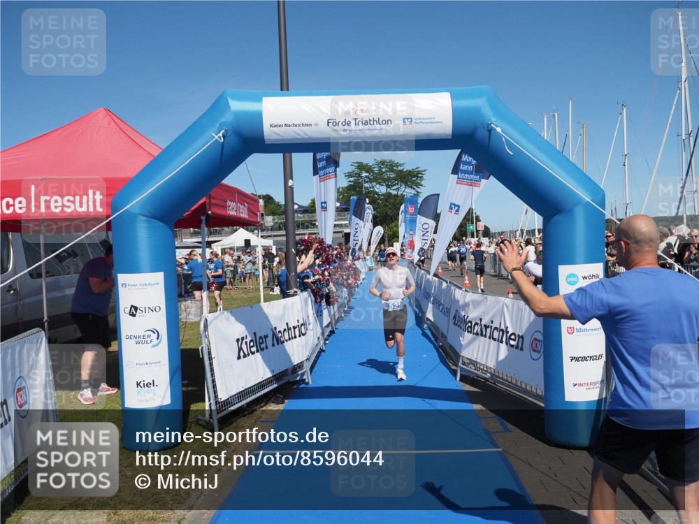 17.08.2025 - KN Förde Triathlon 2025 MichiJ http://msf.ph/oto/8596044 17.08.2025 13:57:53 Laufen 529 meine-sportfotos.de