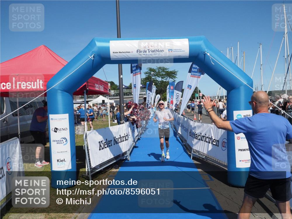 17.08.2025 - KN Förde Triathlon 2025 MichiJ http://msf.ph/oto/8596051 17.08.2025 13:57:53 Laufen 529 meine-sportfotos.de