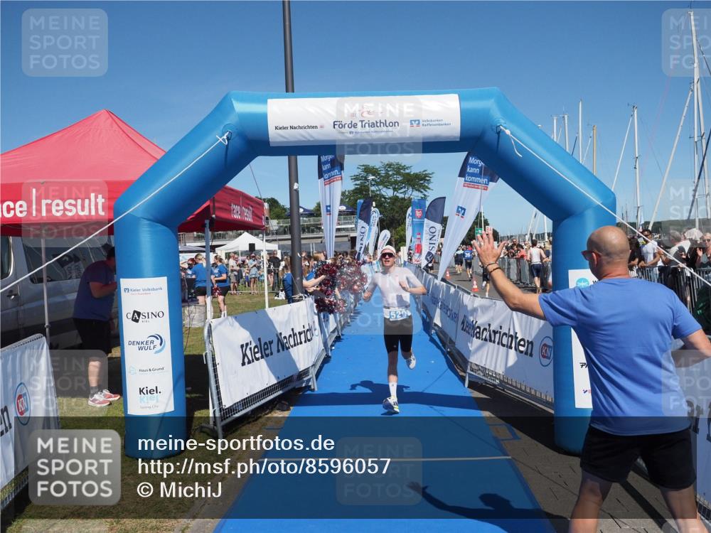 17.08.2025 - KN Förde Triathlon 2025 MichiJ http://msf.ph/oto/8596057 17.08.2025 13:57:53 Laufen 529 meine-sportfotos.de