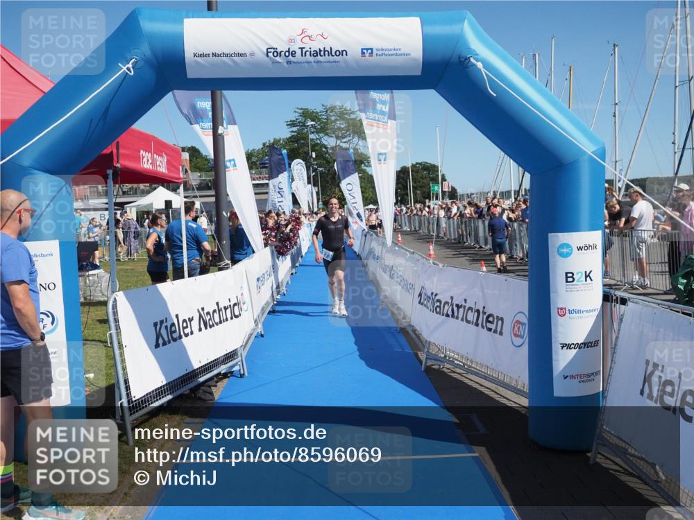 17.08.2025 - KN Förde Triathlon 2025 MichiJ http://msf.ph/oto/8596069 17.08.2025 12:05:25 Laufen 273 meine-sportfotos.de