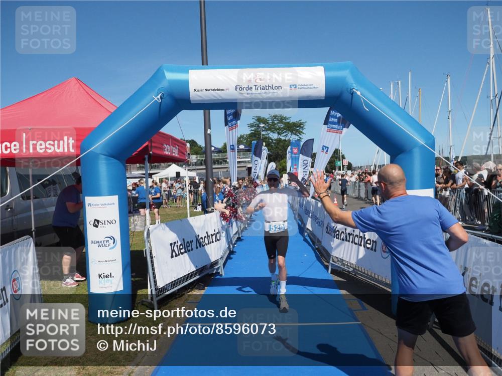 17.08.2025 - KN Förde Triathlon 2025 MichiJ http://msf.ph/oto/8596073 17.08.2025 13:57:53 Laufen 529 meine-sportfotos.de