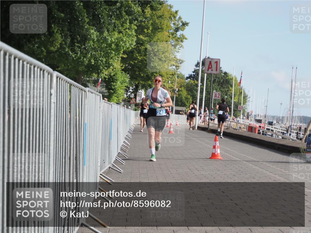 17.08.2025 - KN Förde Triathlon 2025 KatJ http://msf.ph/oto/8596082 17.08.2025 10:25:30 Laufen 242 meine-sportfotos.de