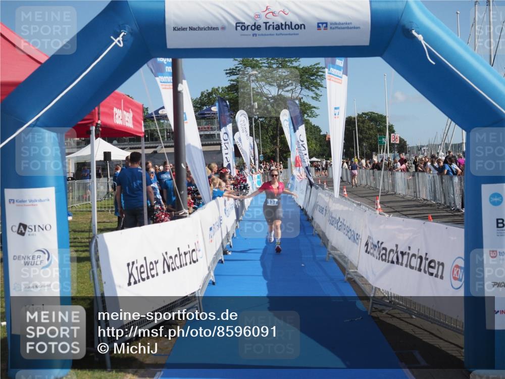 17.08.2025 - KN Förde Triathlon 2025 MichiJ http://msf.ph/oto/8596091 17.08.2025 10:40:20 Laufen 137 meine-sportfotos.de