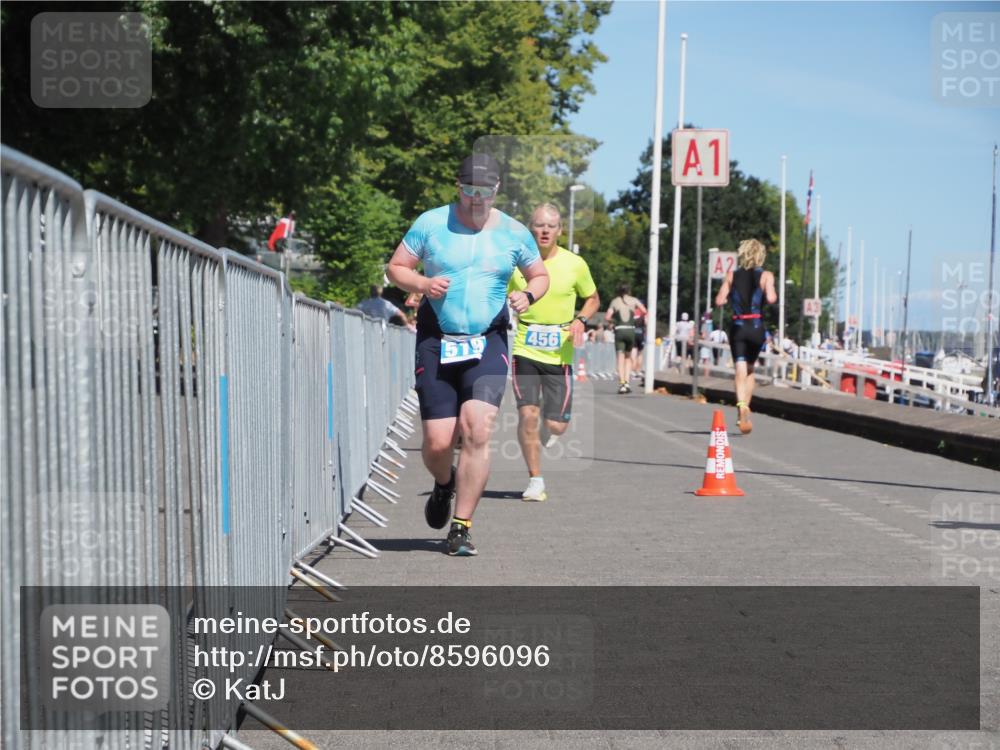 17.08.2025 - KN Förde Triathlon 2025 KatJ http://msf.ph/oto/8596096 17.08.2025 13:41:15 Laufen 447, 456, 508, 516, 519 meine-sportfotos.de