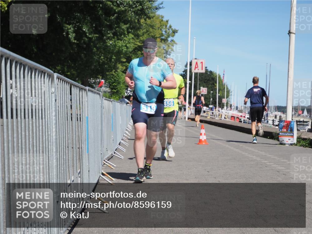 17.08.2025 - KN Förde Triathlon 2025 KatJ http://msf.ph/oto/8596159 17.08.2025 13:41:17 Laufen 447, 456, 516, 519 meine-sportfotos.de