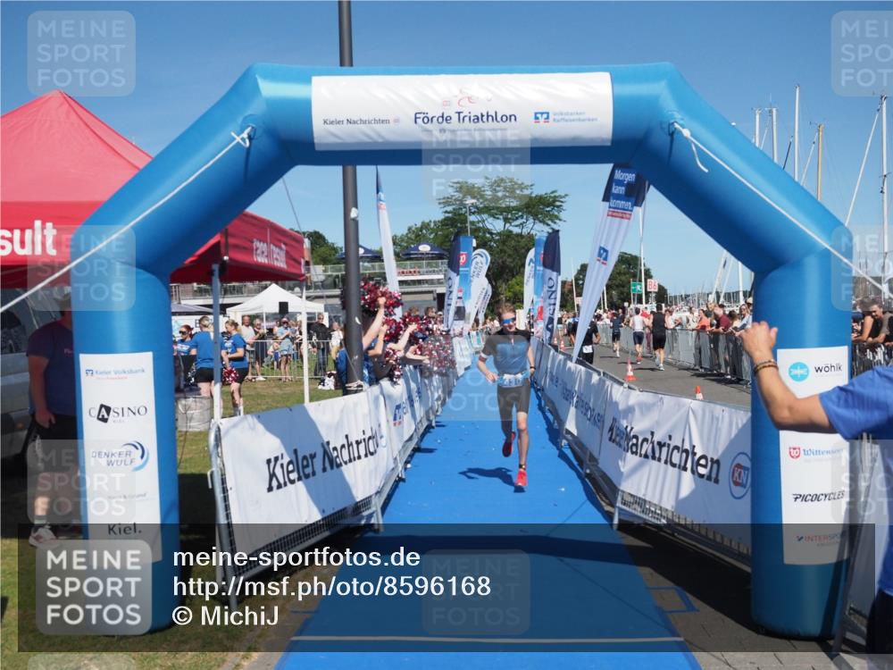 17.08.2025 - KN Förde Triathlon 2025 MichiJ http://msf.ph/oto/8596168 17.08.2025 13:57:57 Laufen 430, 529 meine-sportfotos.de