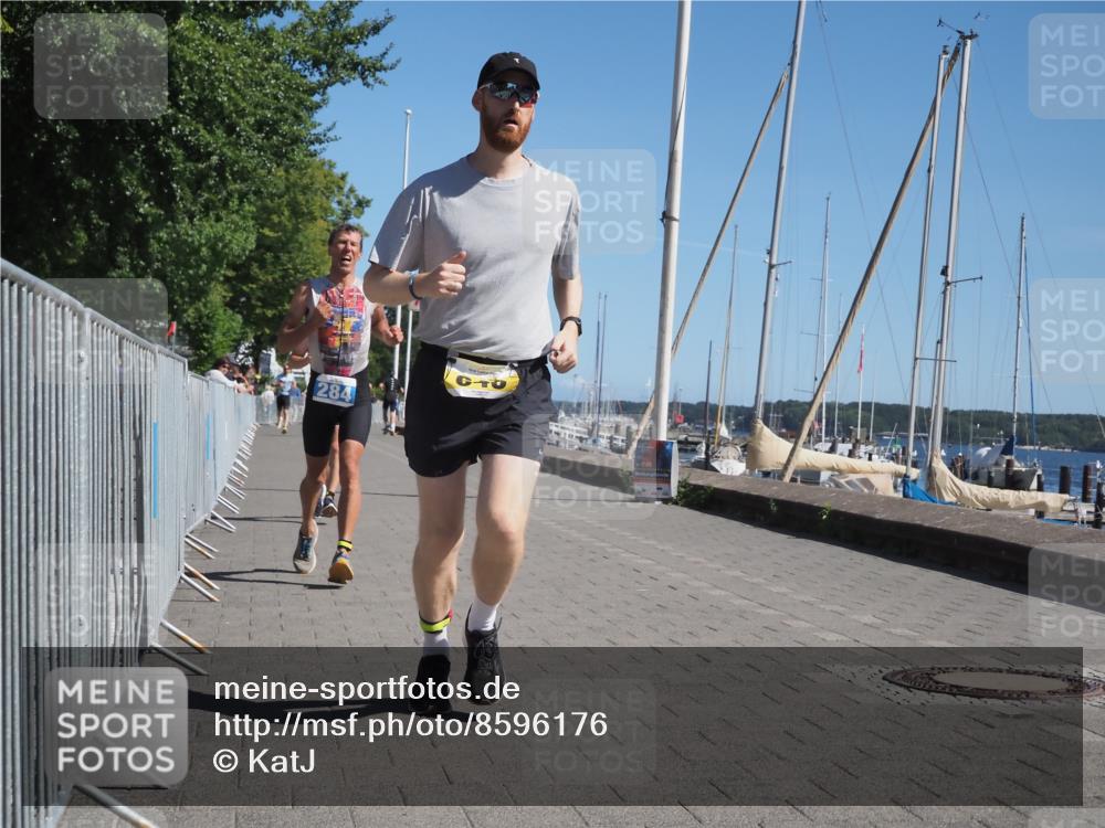 17.08.2025 - KN Förde Triathlon 2025 KatJ http://msf.ph/oto/8596176 17.08.2025 11:43:58 Laufen 271, 284, 643 meine-sportfotos.de
