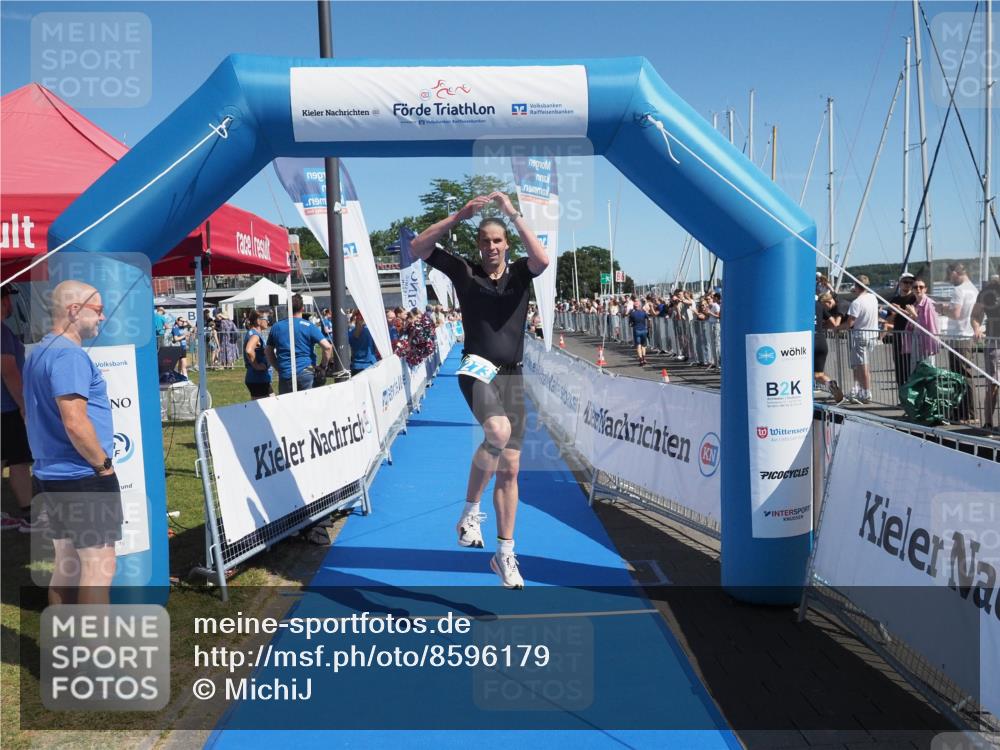 17.08.2025 - KN Förde Triathlon 2025 MichiJ http://msf.ph/oto/8596179 17.08.2025 12:05:27 Laufen 273 meine-sportfotos.de