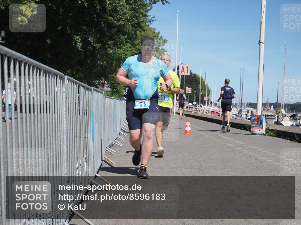 17.08.2025 - KN Förde Triathlon 2025 KatJ http://msf.ph/oto/8596183 17.08.2025 13:41:17 Laufen 447, 456, 516, 519 meine-sportfotos.de