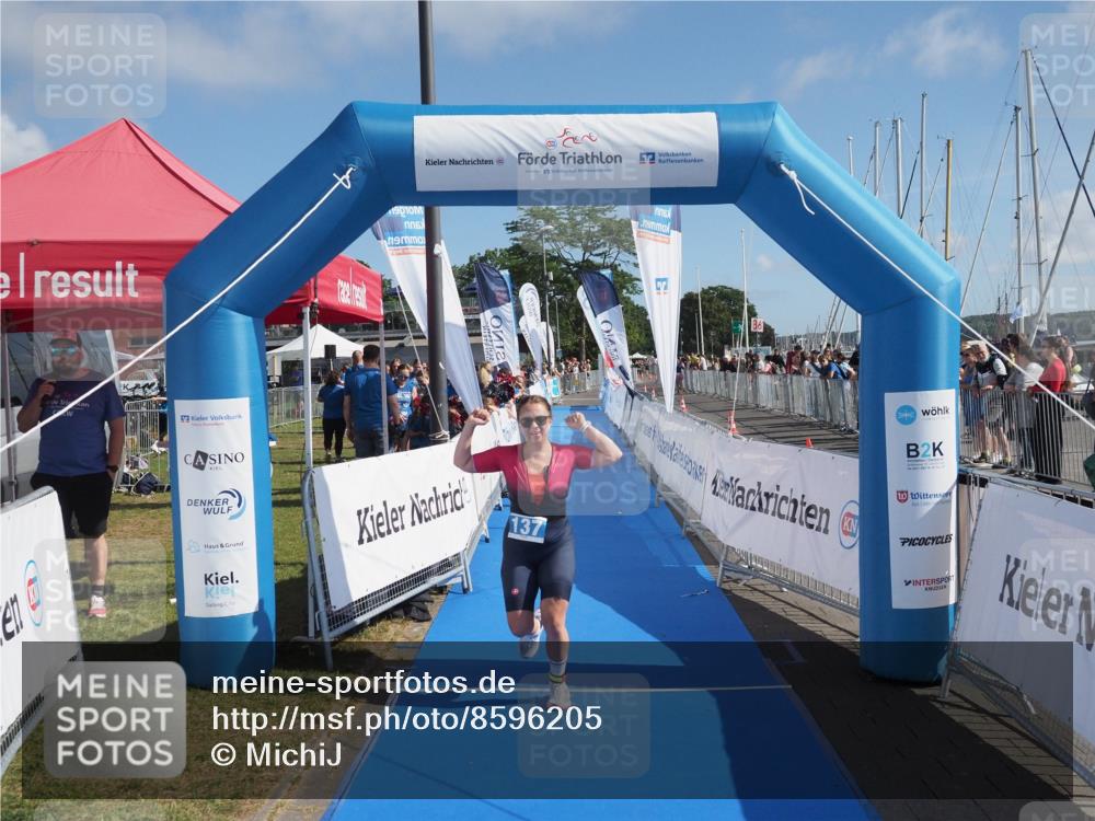 17.08.2025 - KN Förde Triathlon 2025 MichiJ http://msf.ph/oto/8596205 17.08.2025 10:40:23 Laufen 137 meine-sportfotos.de