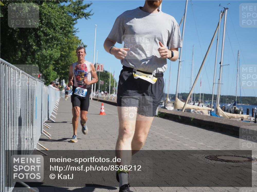 17.08.2025 - KN Förde Triathlon 2025 KatJ http://msf.ph/oto/8596212 17.08.2025 11:43:58 Laufen 271, 284, 643 meine-sportfotos.de