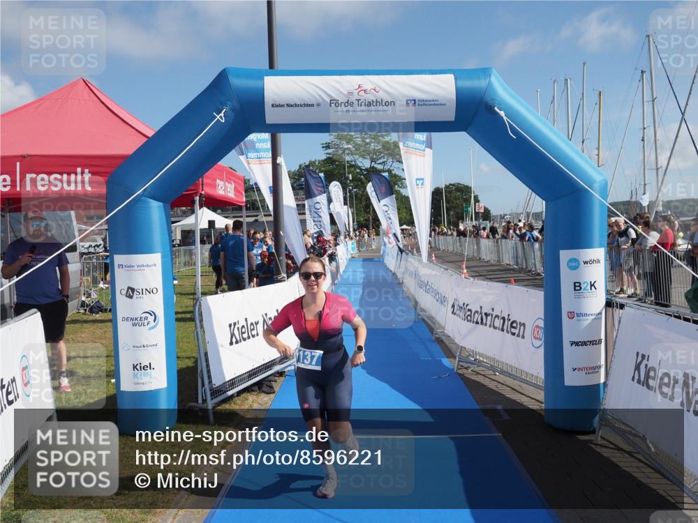17.08.2025 - KN Förde Triathlon 2025 MichiJ http://msf.ph/oto/8596221 17.08.2025 10:40:24 Laufen 137 meine-sportfotos.de