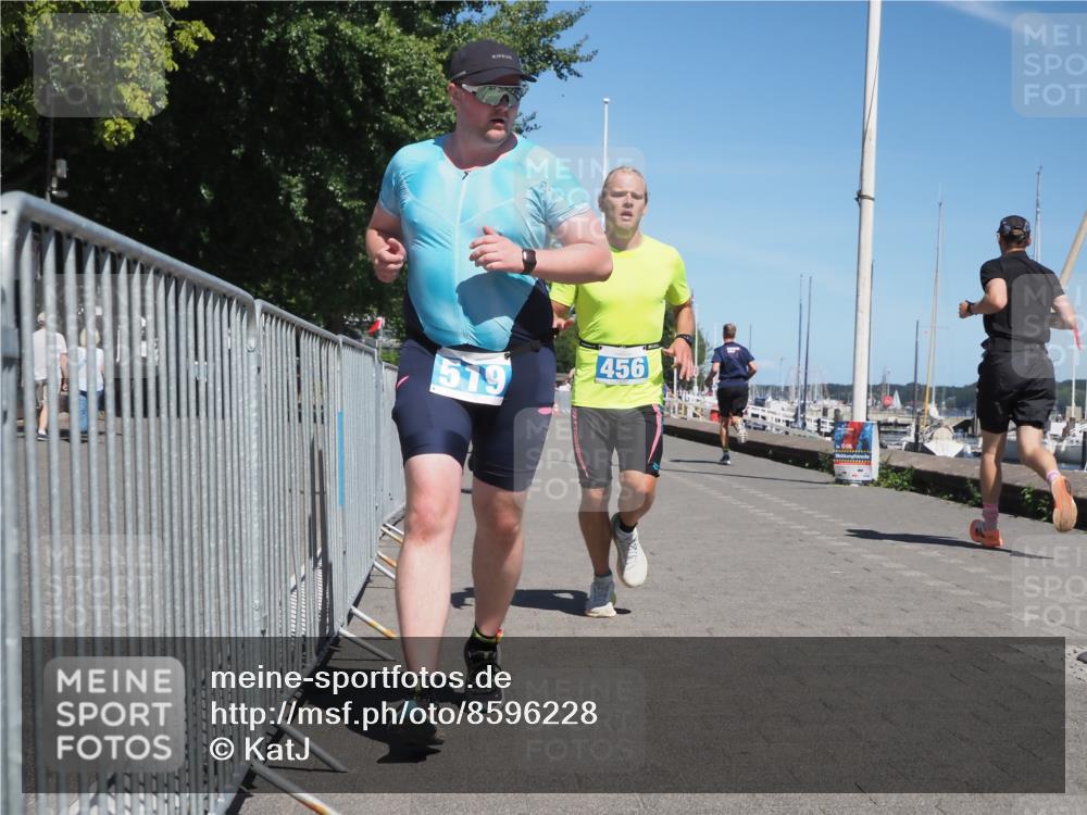 17.08.2025 - KN Förde Triathlon 2025 KatJ http://msf.ph/oto/8596228 17.08.2025 13:41:18 Laufen 447, 456, 516, 519 meine-sportfotos.de