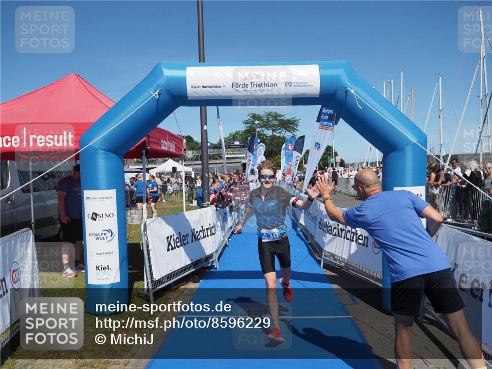 17.08.2025 - KN Förde Triathlon 2025 MichiJ http://msf.ph/oto/8596229 17.08.2025 13:57:58 Laufen 430, 529 meine-sportfotos.de