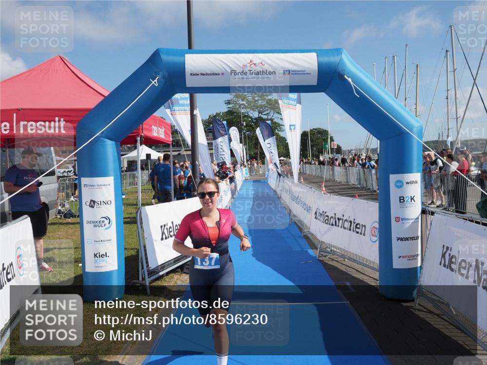 17.08.2025 - KN Förde Triathlon 2025 MichiJ http://msf.ph/oto/8596230 17.08.2025 10:40:24 Laufen 137 meine-sportfotos.de