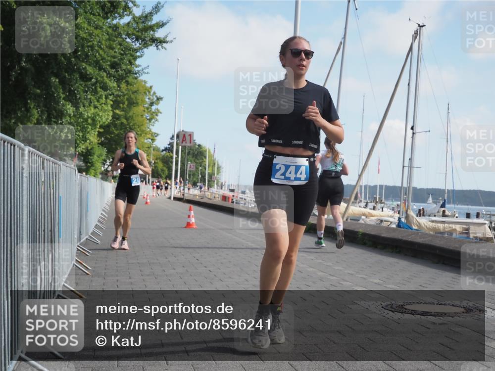 17.08.2025 - KN Förde Triathlon 2025 KatJ http://msf.ph/oto/8596241 17.08.2025 10:25:41 Laufen 218, 244 meine-sportfotos.de