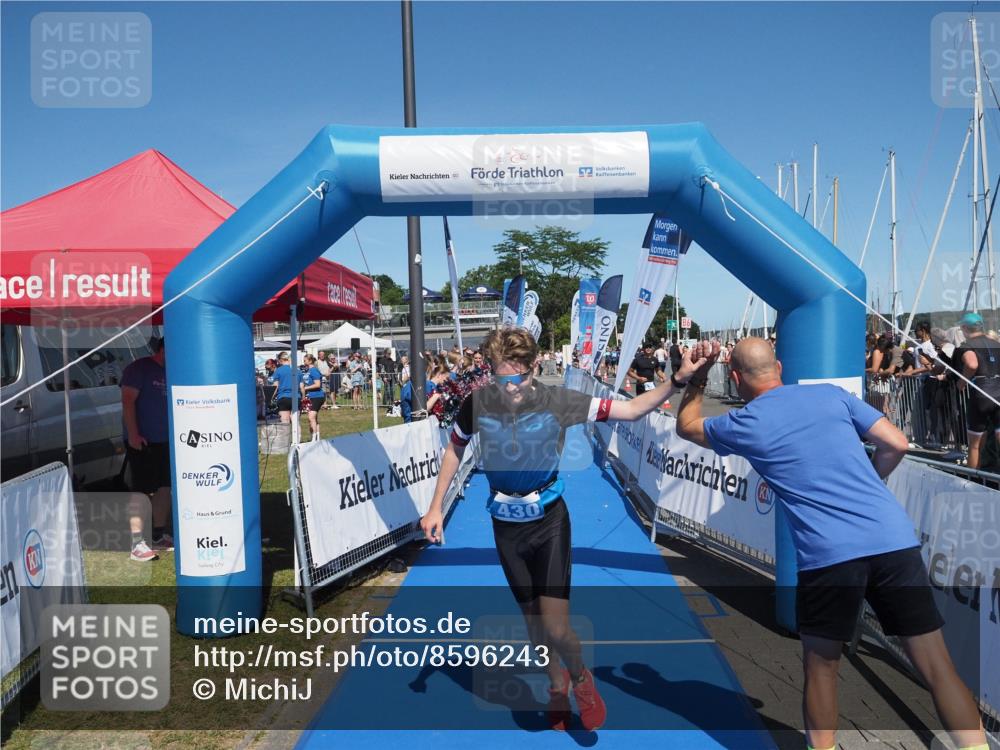 17.08.2025 - KN Förde Triathlon 2025 MichiJ http://msf.ph/oto/8596243 17.08.2025 13:57:59 Laufen 430, 529 meine-sportfotos.de