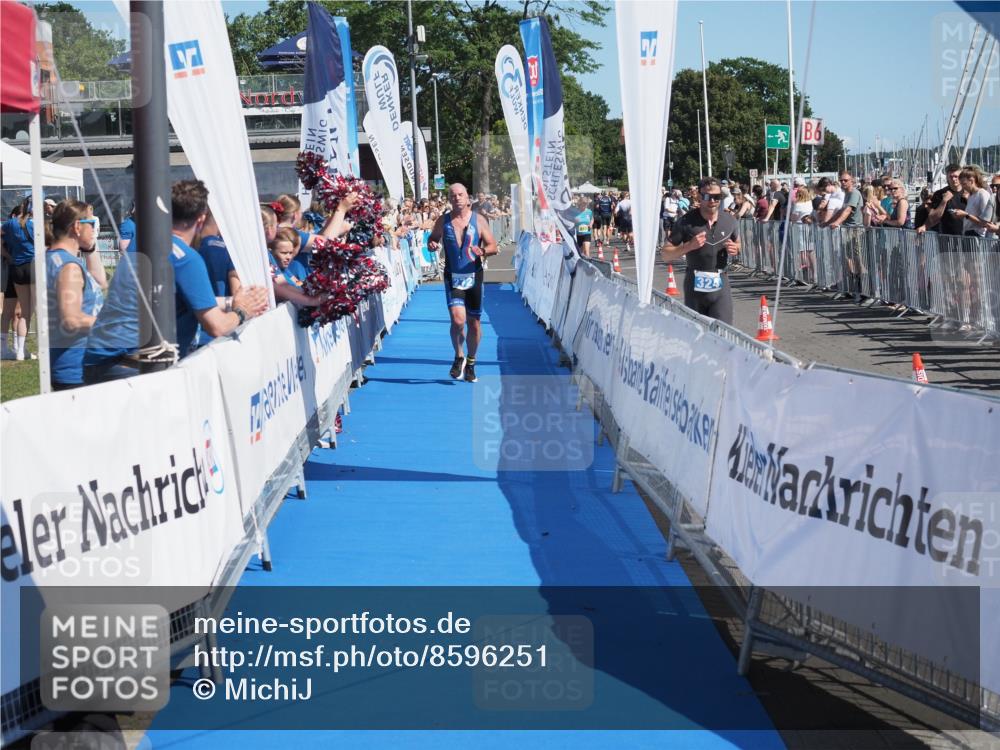 17.08.2025 - KN Förde Triathlon 2025 MichiJ http://msf.ph/oto/8596251 17.08.2025 12:06:02 Laufen 272 meine-sportfotos.de