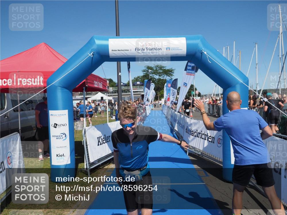 17.08.2025 - KN Förde Triathlon 2025 MichiJ http://msf.ph/oto/8596254 17.08.2025 13:57:59 Laufen 430, 529 meine-sportfotos.de
