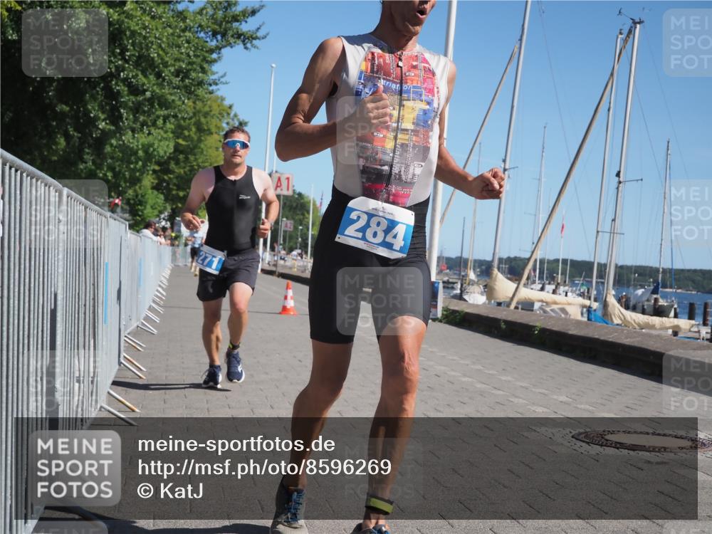 17.08.2025 - KN Förde Triathlon 2025 KatJ http://msf.ph/oto/8596269 17.08.2025 11:44:00 Laufen 271, 284, 643 meine-sportfotos.de