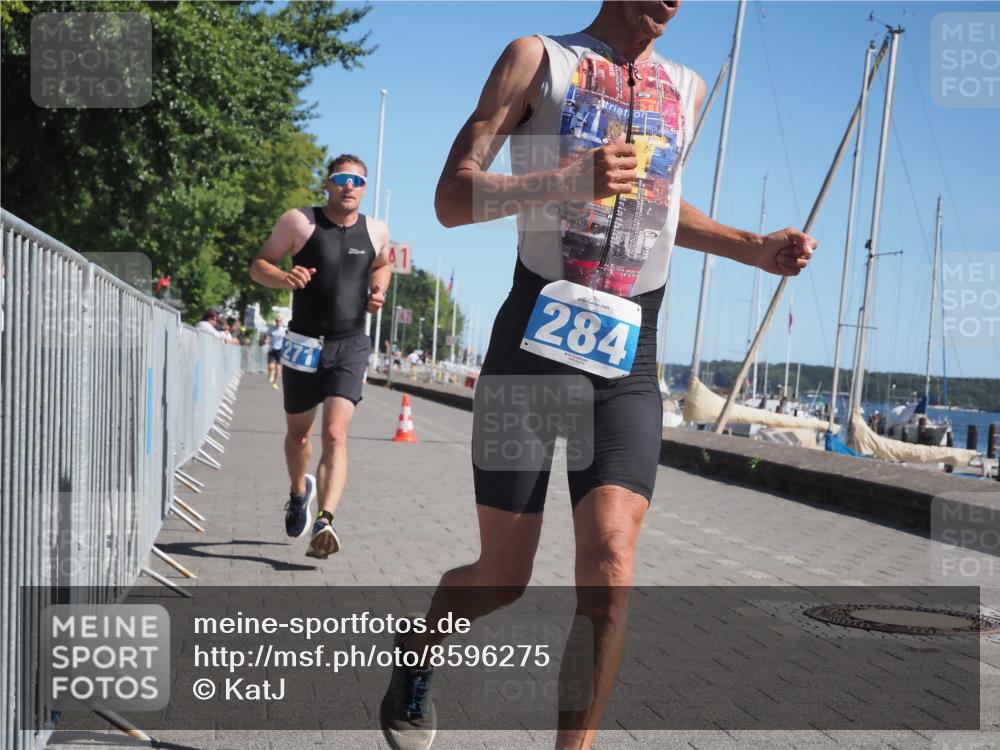 17.08.2025 - KN Förde Triathlon 2025 KatJ http://msf.ph/oto/8596275 17.08.2025 11:44:00 Laufen 271, 284, 643 meine-sportfotos.de