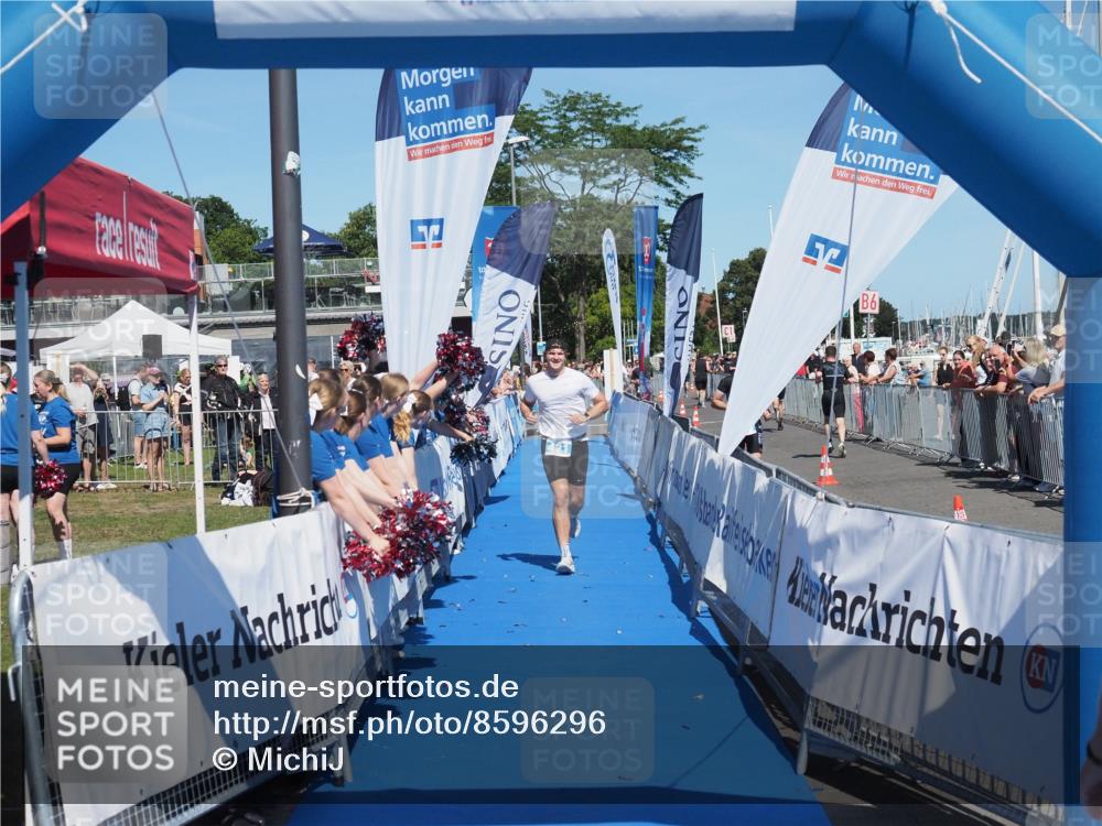 17.08.2025 - KN Förde Triathlon 2025 MichiJ http://msf.ph/oto/8596296 17.08.2025 13:58:10 Laufen 421 meine-sportfotos.de